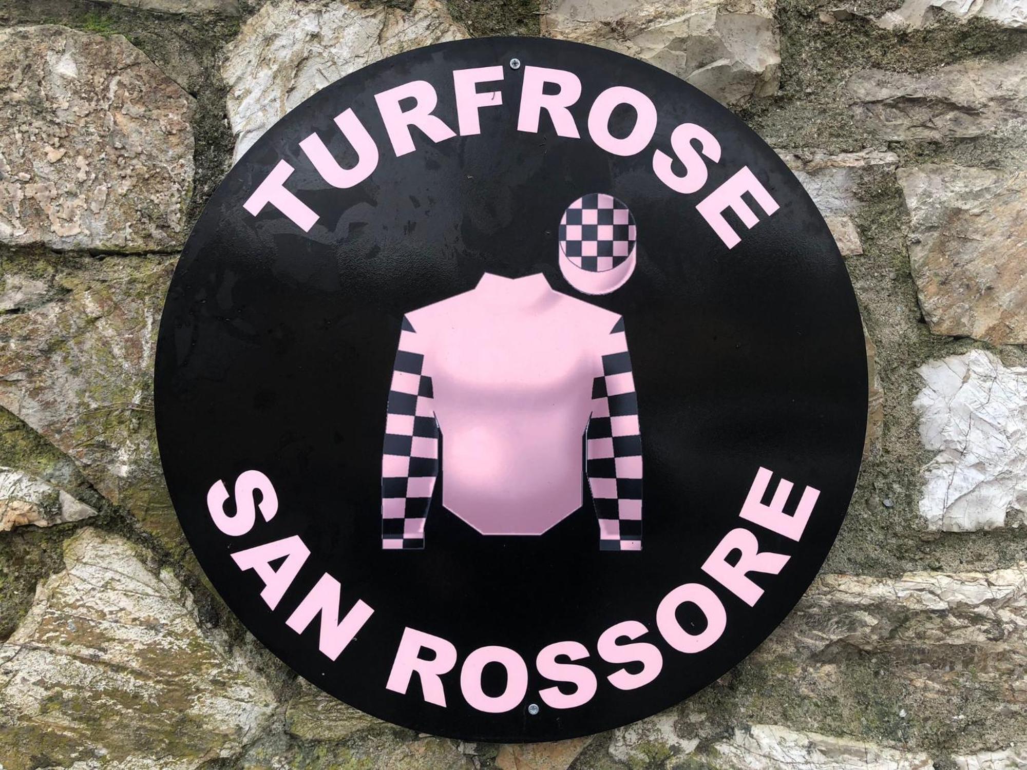 Turfrose Di San Rossore A Pisa By Zoom In Earth Bagian luar foto